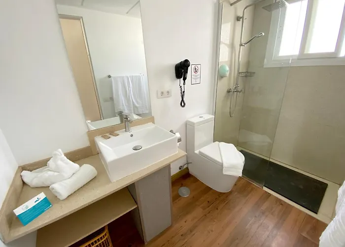 Plaza Palmeras 4* פוארטו דל כרמן