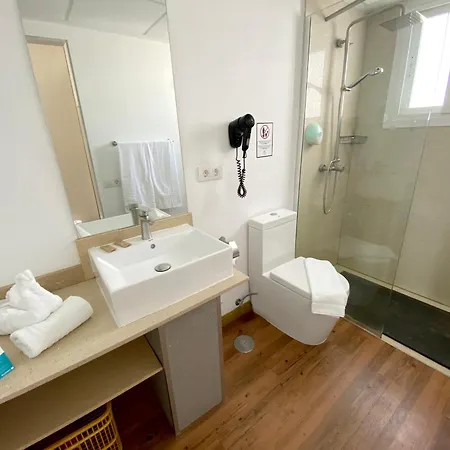 Plaza Palmeras 4* פוארטו דל כרמן